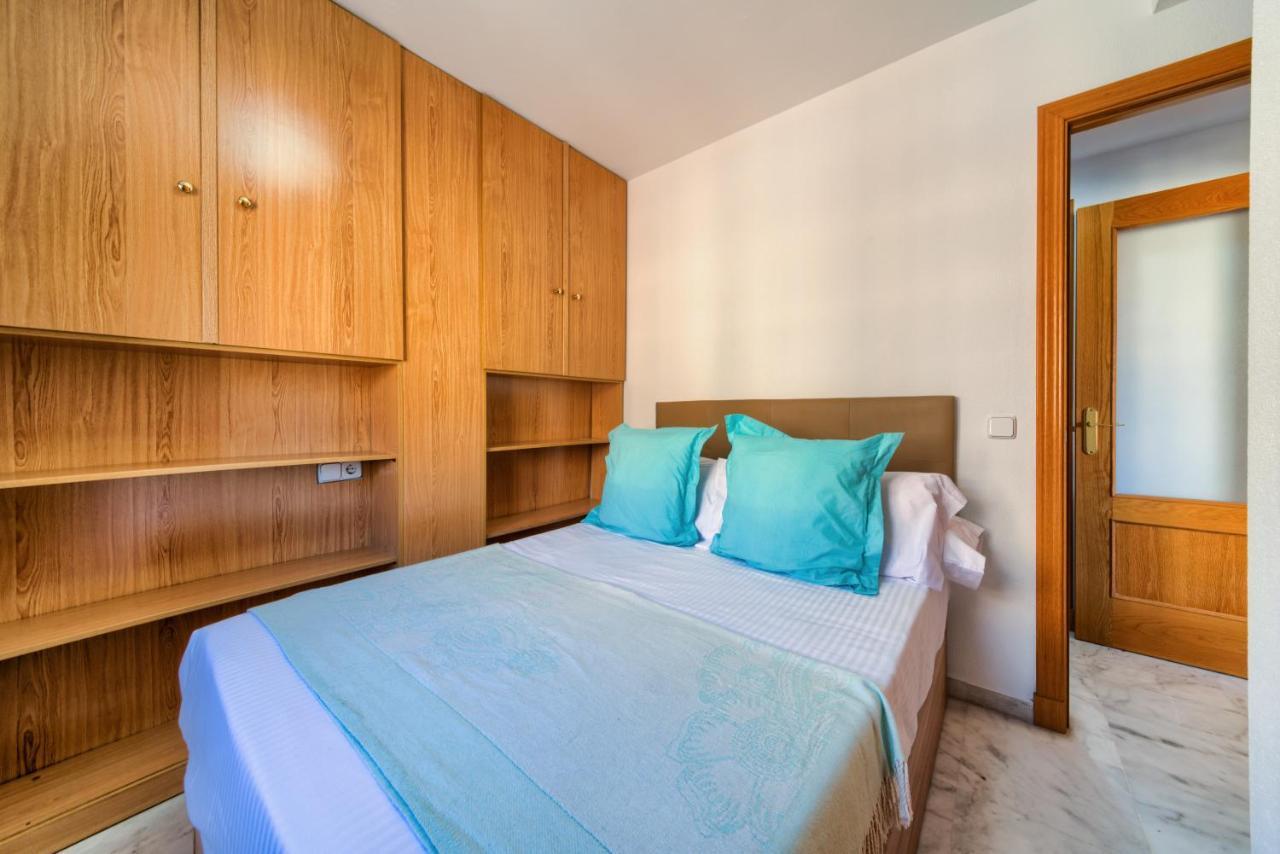Holidays2Malaga Ayala 450 Mts From Beach & Terrace Buitenkant foto
