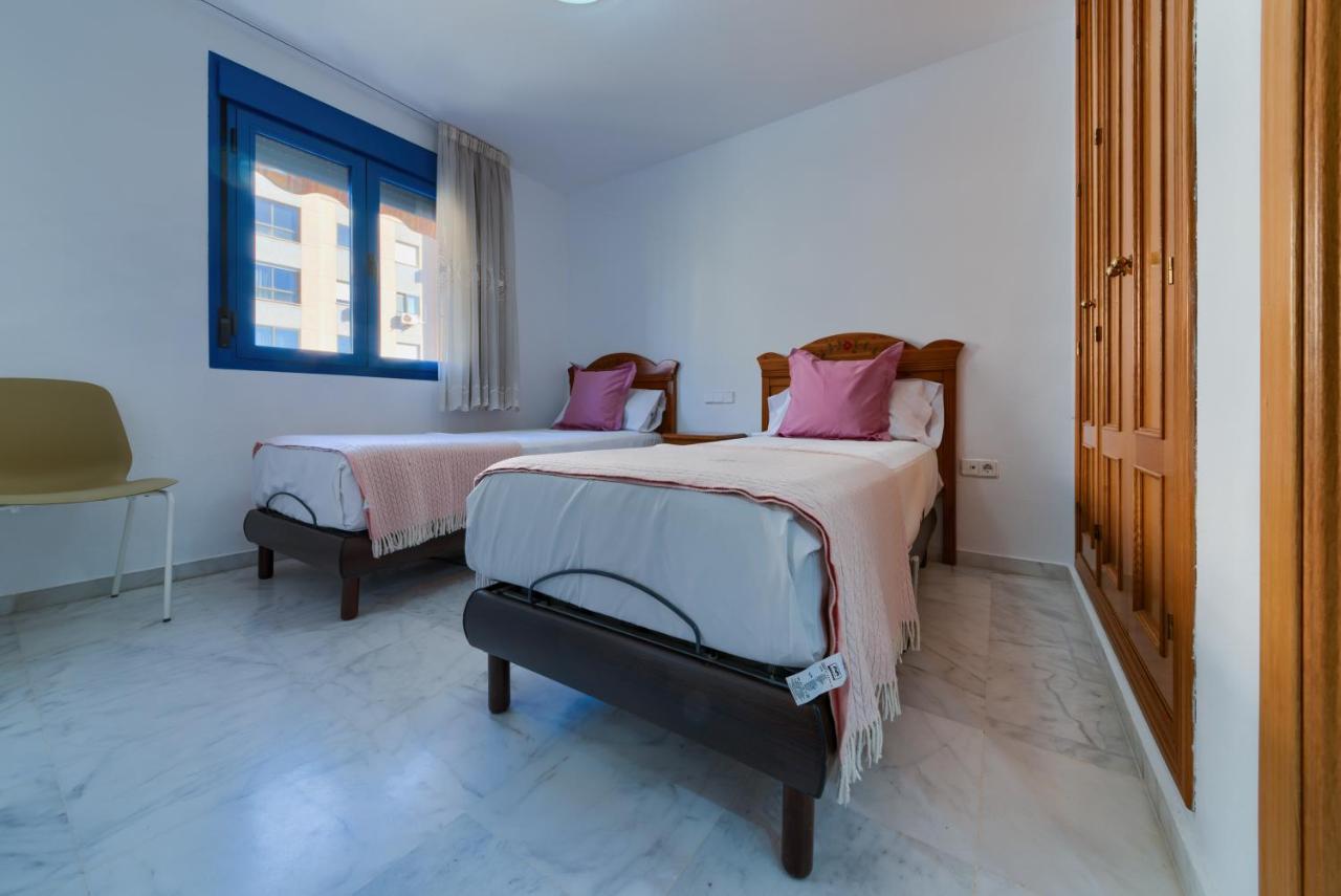 Holidays2Malaga Ayala 450 Mts From Beach & Terrace Buitenkant foto