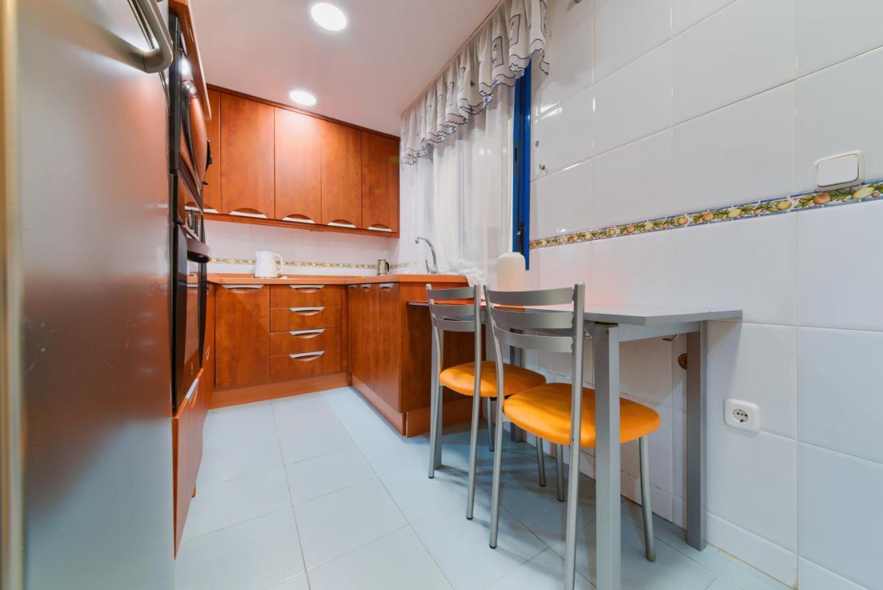 Holidays2Malaga Ayala 450 Mts From Beach & Terrace Buitenkant foto